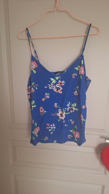 Top à bretelles bleu et fleur