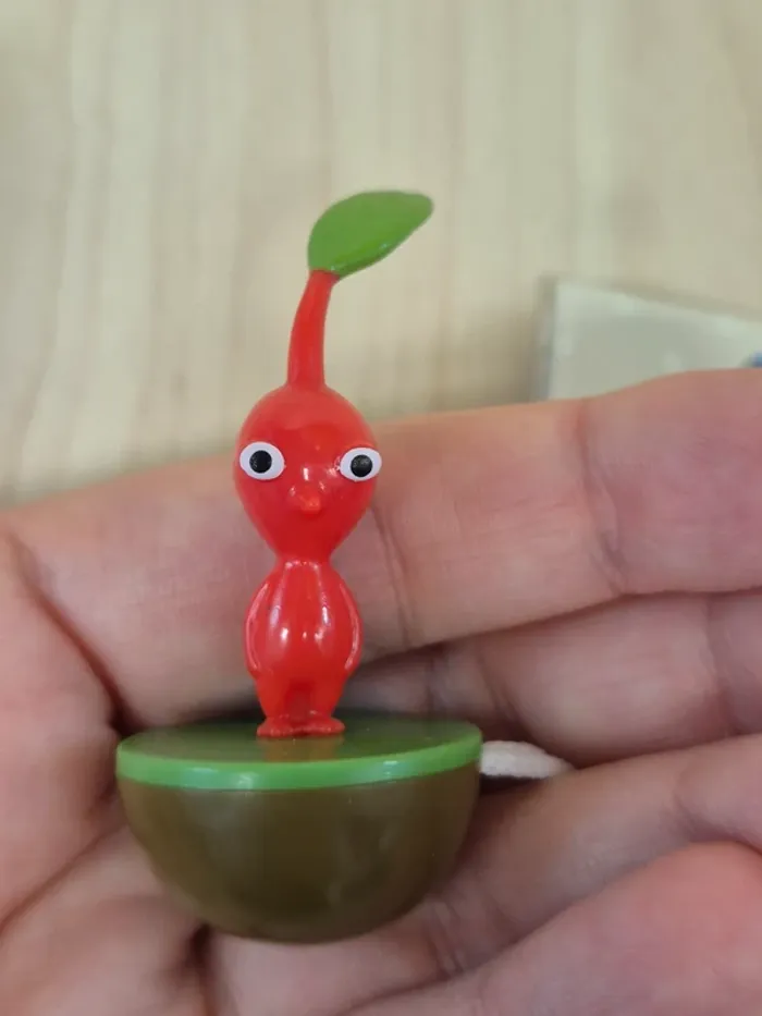Mini figurine Pikmin Taito Culbuto : rouge - photo numéro 3