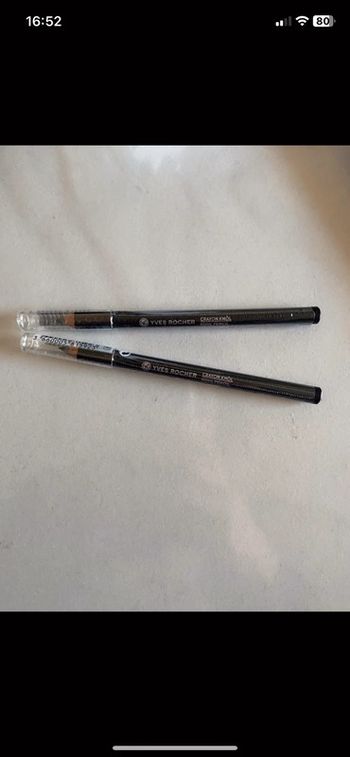2 crayons khôl