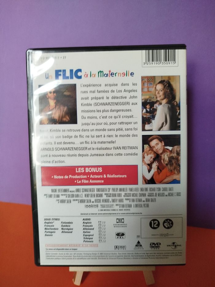 Un flic à la maternelle - DVD - photo numéro 2