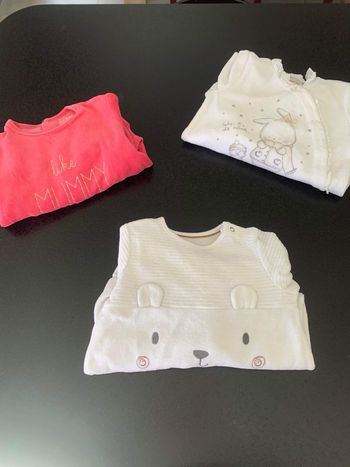 Lot 3 pyjamas