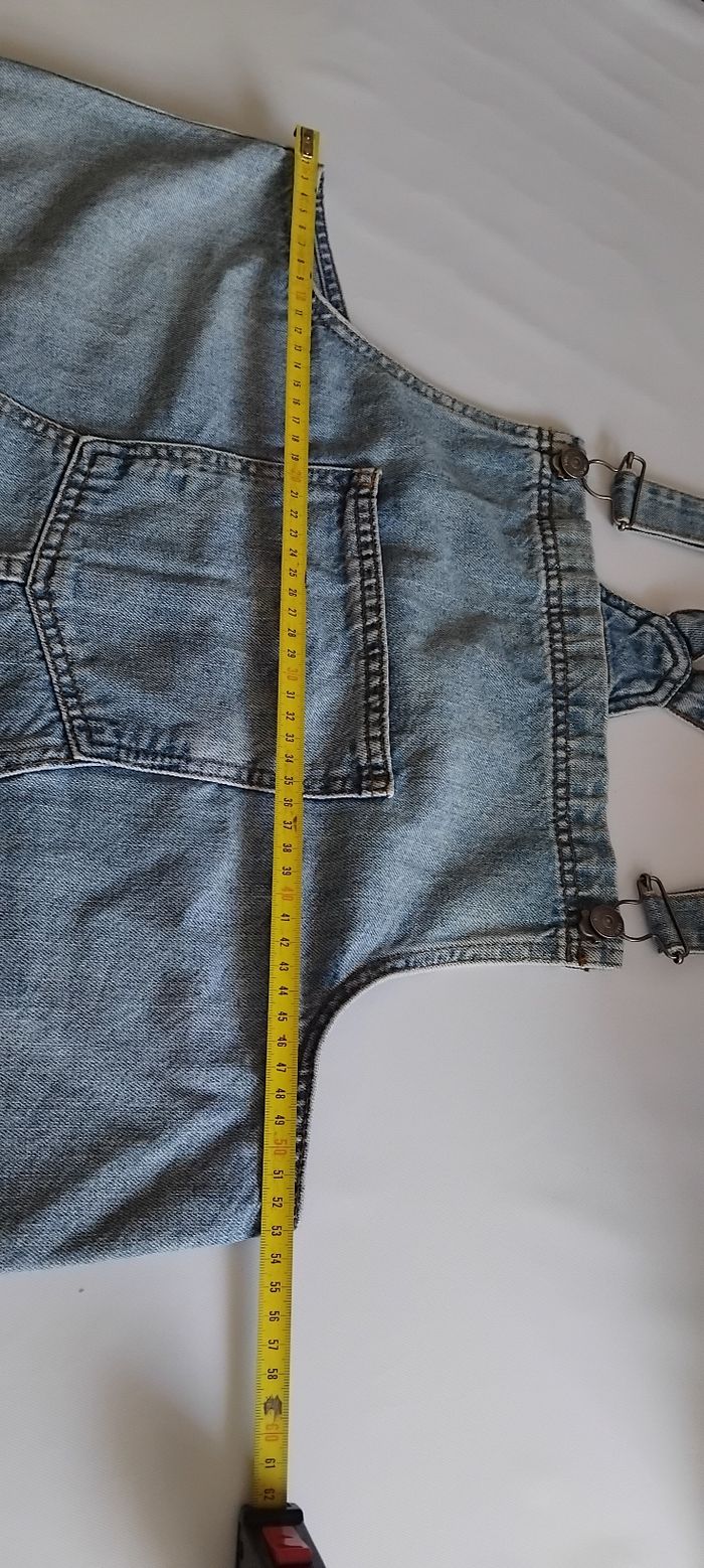 Robe en Jean à bretelles T 44 - photo numéro 5
