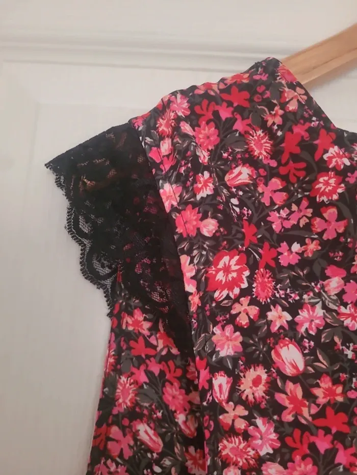 Blouse fleurie - photo numéro 3