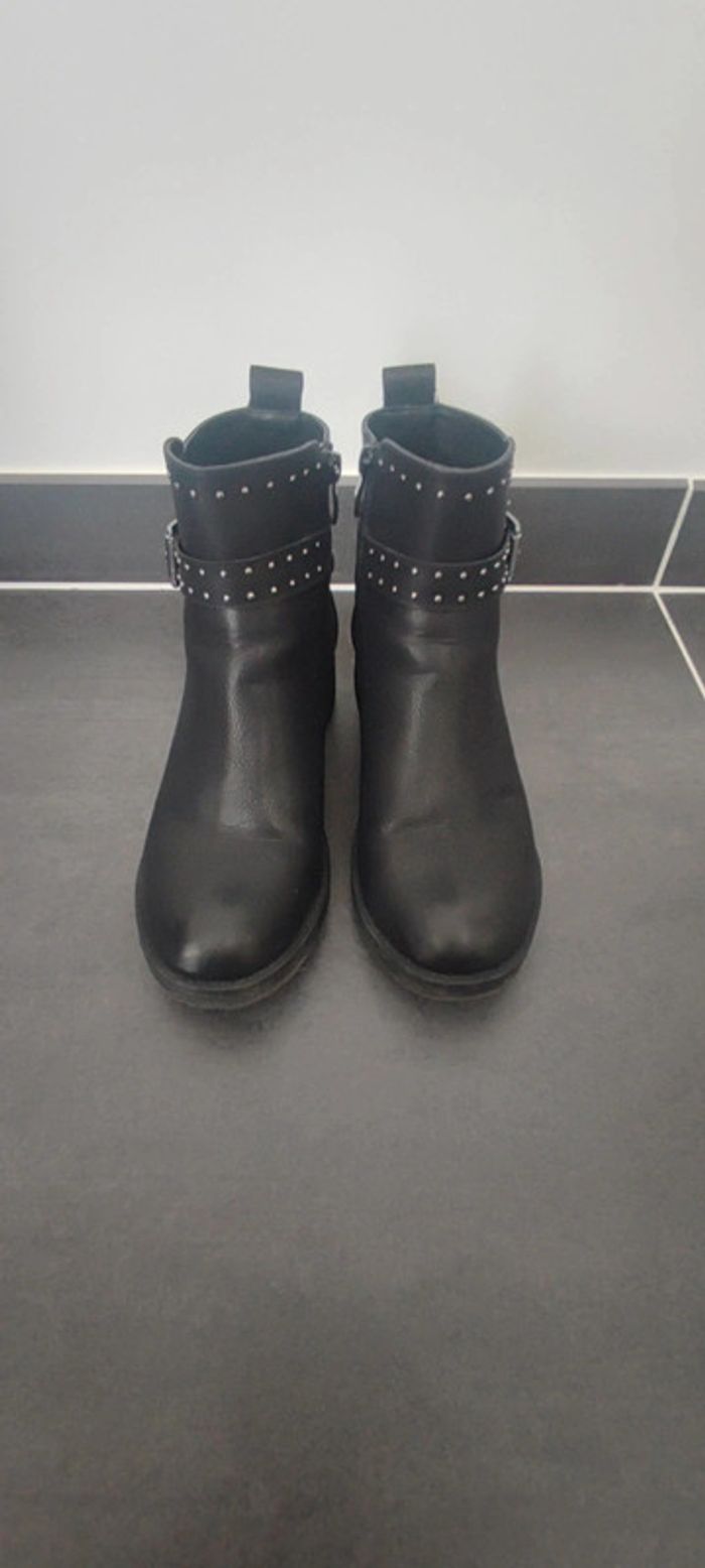 Paires de bottines noires taille 38 - photo numéro 2