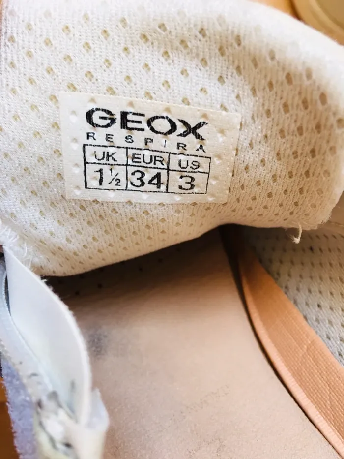 Lot Sneakers Geox + tongs Lulu castagnette - photo numéro 10