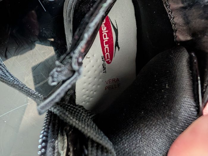 Bottines montantes fille. Taille 23. Neuf. Semelle intérieure en cuir. Balducci - photo numéro 6