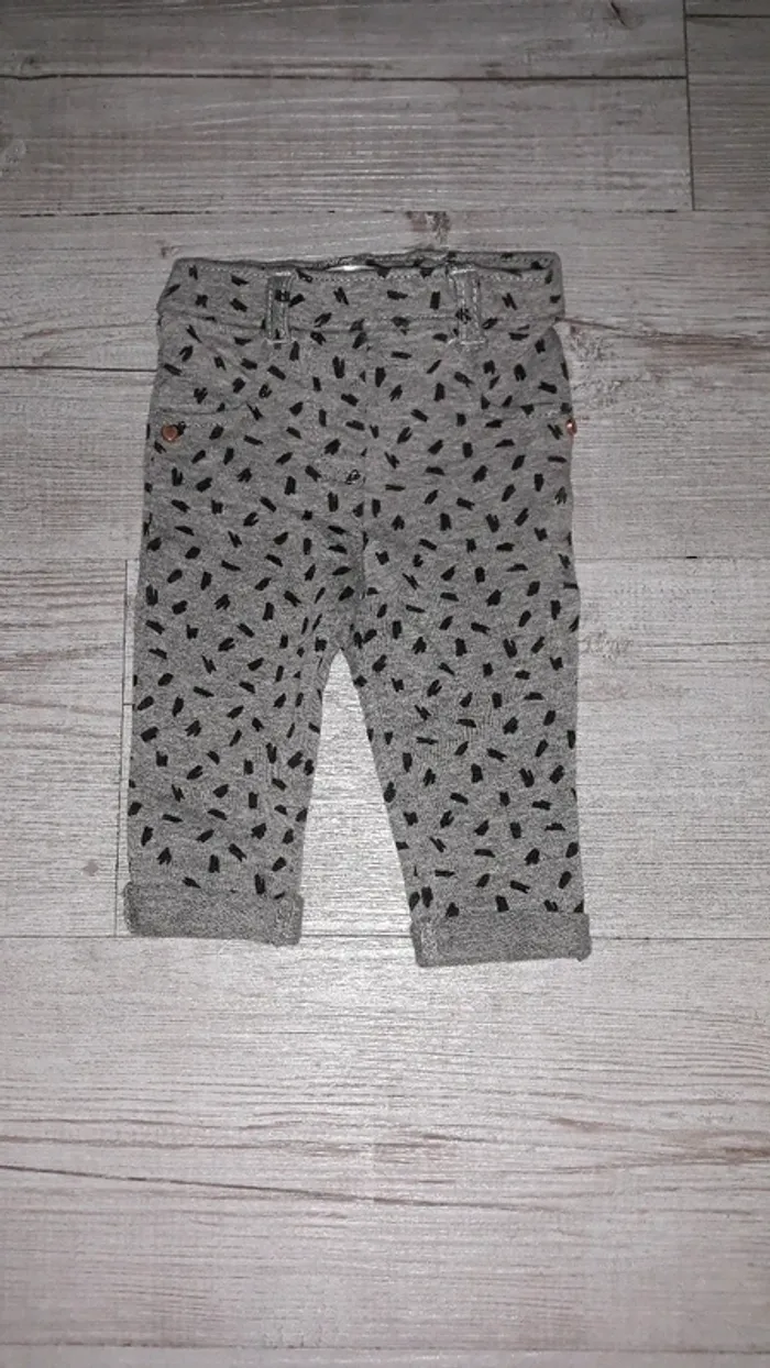 3 Pantalons demi-saison taille 3 mois - photo numéro 3