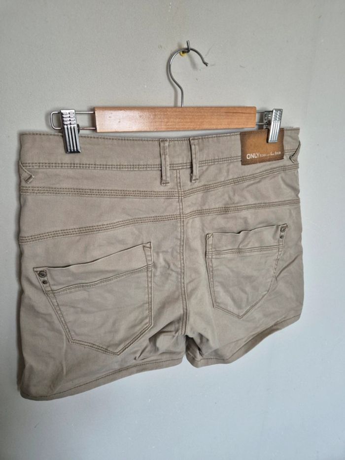 Short only taille 36 - photo numéro 6
