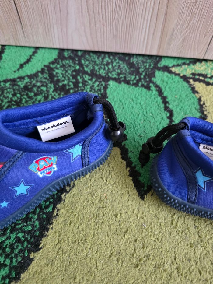 CHAUSSURES D'EAU PAW PATROL NICKELEDEON TAILLE 28 PORTER 1 FOIS - photo numéro 7