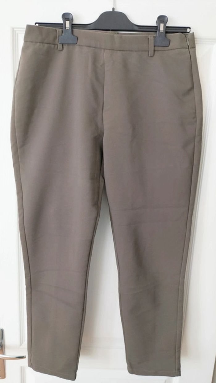 Pantalon T40 - photo numéro 2