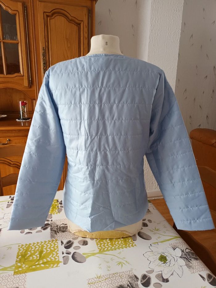 Doudoune légère taille S-38/40 - photo numéro 2