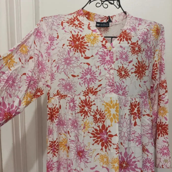 Robe colorée Hublot taille 38/M - photo numéro 2