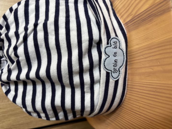 bonnet - photo numéro 2
