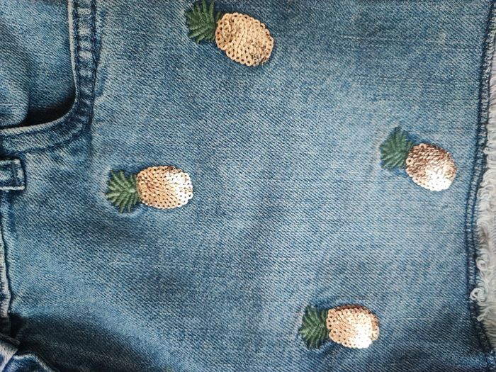 Très beau short jean avec sequins - photo numéro 8