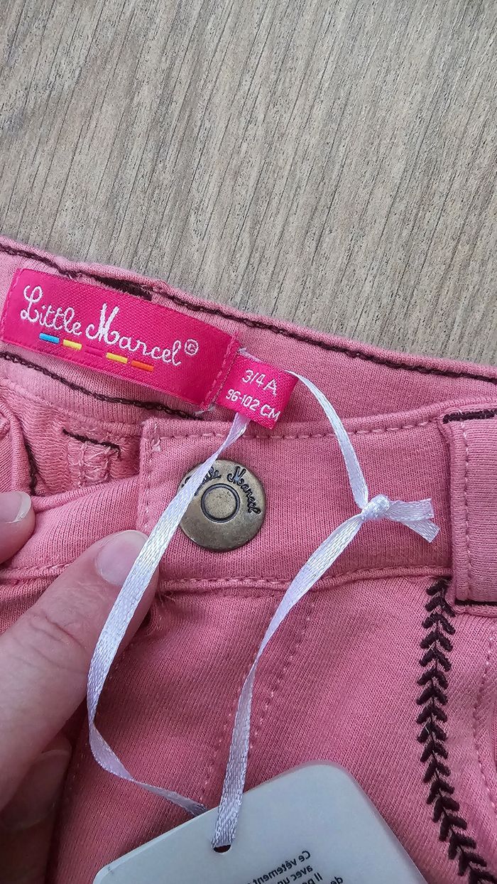 Pantalon 👧🏽 3-4ans - photo numéro 2