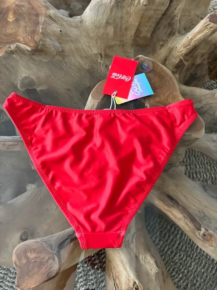 Bas de maillot de bain Don't call me Jennyfer Rouge Coca-Cola - photo numéro 2