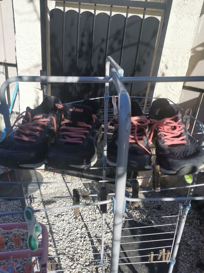 Lot de 2 paires de baskets Asics gel Fuzex p 41,5 - photo numéro 3