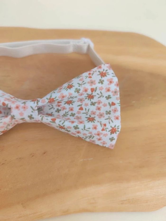 Noeud papillon fleuri orange, vert, beige, corail - photo numéro 3