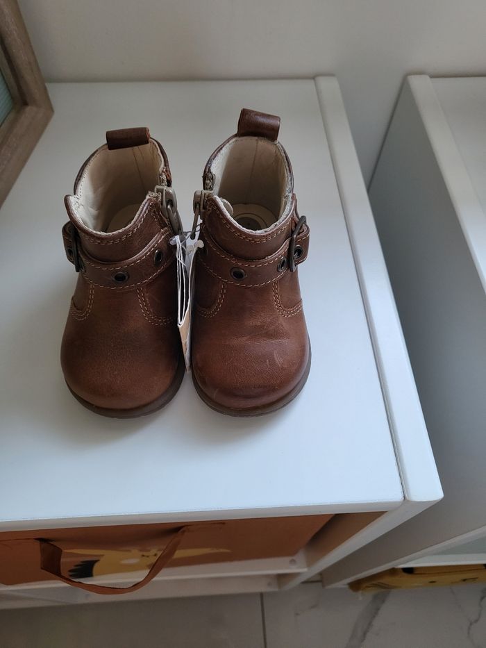 Bottines chicco neuves pointure 18 - photo numéro 2