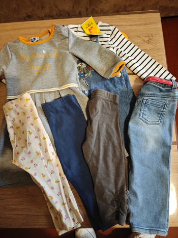 Lots bébé fille vêtements 18 mois très bon état