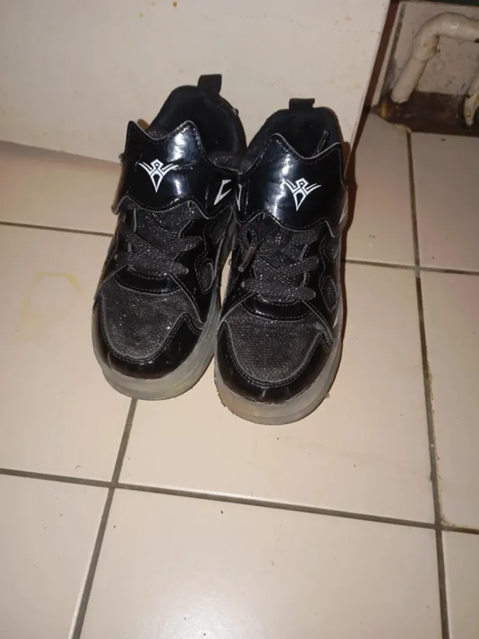 Basket a roulettes fille 31