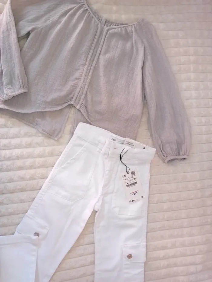 Ensemble fille tunique +cargo neuf 6ans Zara 🤍🩶 - photo numéro 2