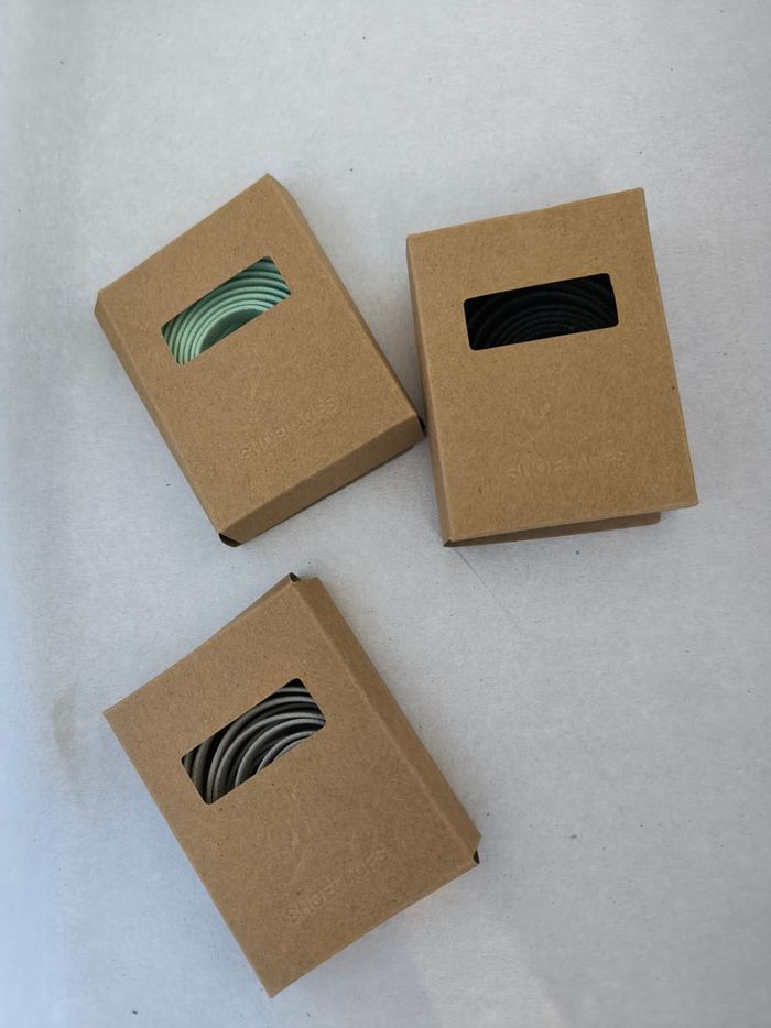 Doudoune sans manche the North face 
Couleur lavande taille femme XS enfant M
Neuve jamais porté 
prix  250€ en boutique 
Tissus 100% nylon 
Isolation 100% duvet pouvoir gonflant assure chaleur et confort 

Expédition rapide et emballage soigné 👍

Questio - photo numéro 9