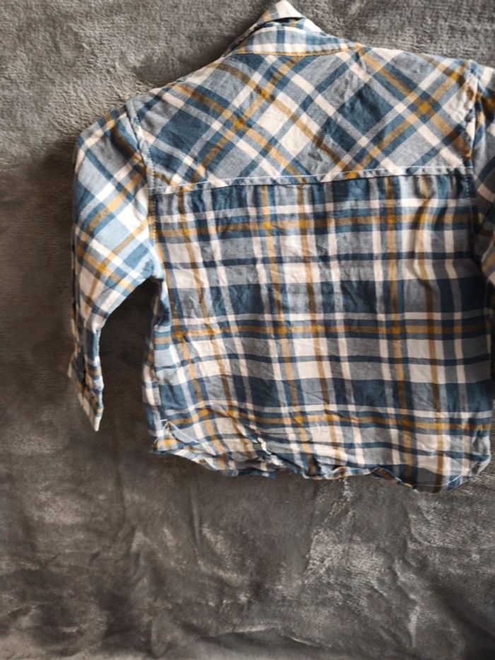 Chemise a carreaux taille 18 mois neuf - photo numéro 8