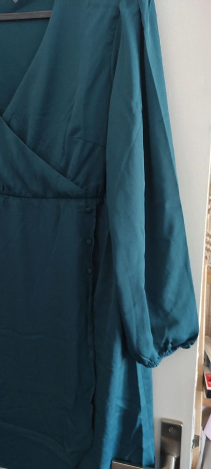 Robe cache coeur - photo numéro 2
