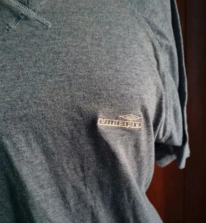 T-shirt uni taille M Umbro - photo numéro 2