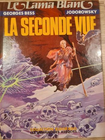 Les lama  blanc  la  seconde  vue