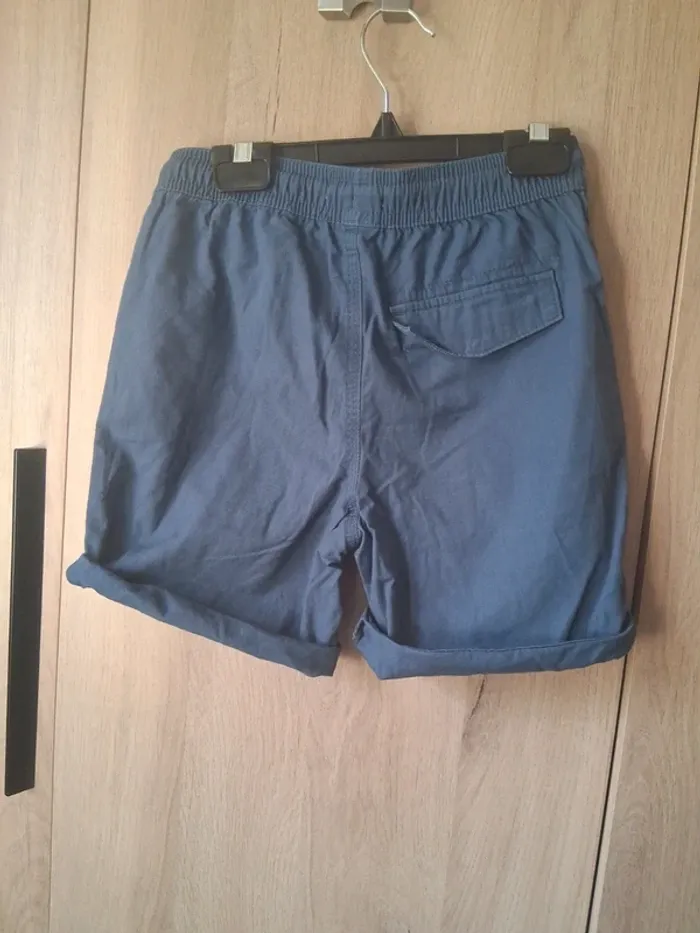 Short garçon cotton9/10 - photo numéro 2