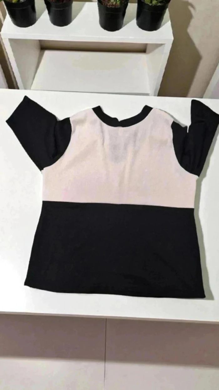 Pull noir et rose pale 🌹 50 🌹 - photo numéro 2