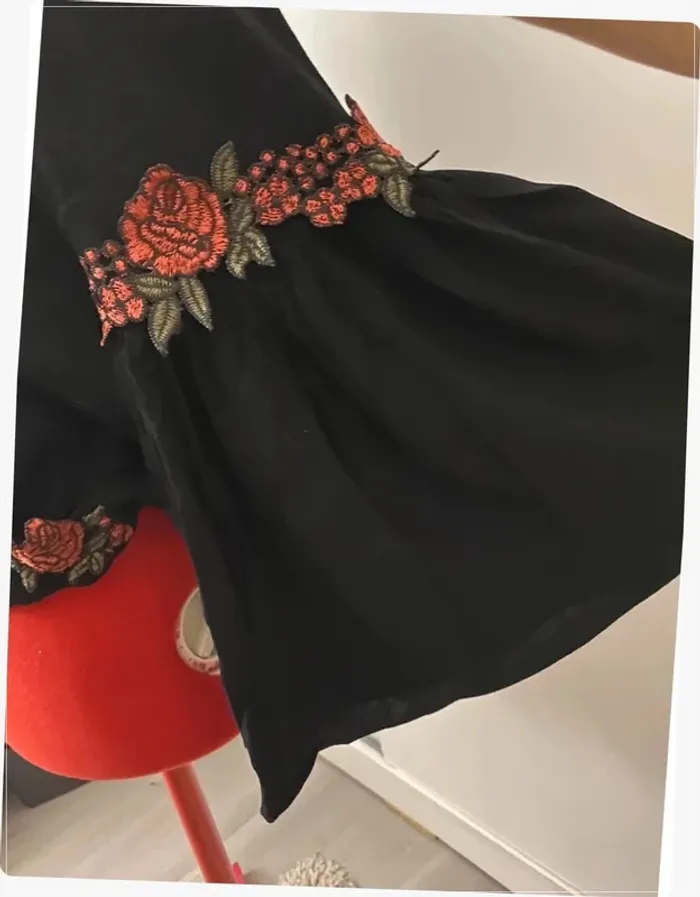 Blouse noire roses Only Fashion - photo numéro 2