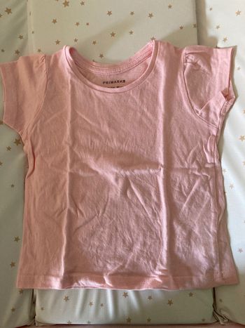 Tee shirt primark 9 mois / 12 mois