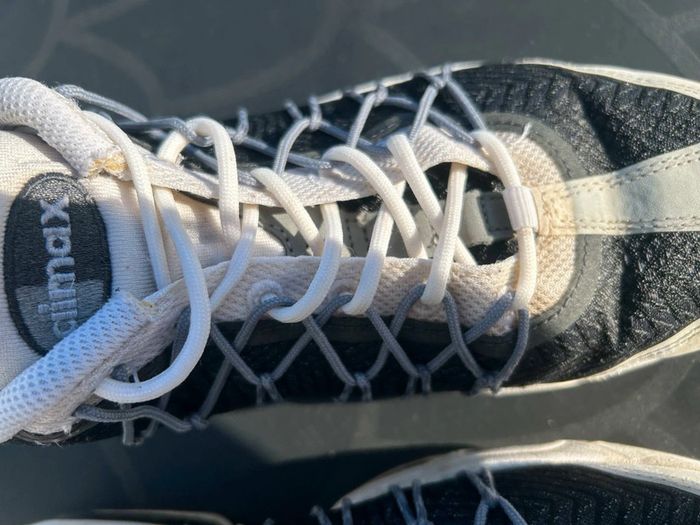 Air max blanche et bleu marine taille 42 - photo numéro 5