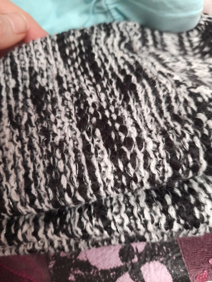 Pull neuf 12 ans - photo numéro 3