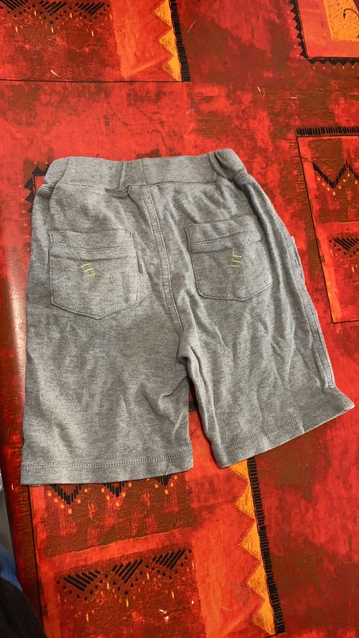 Short - photo numéro 2