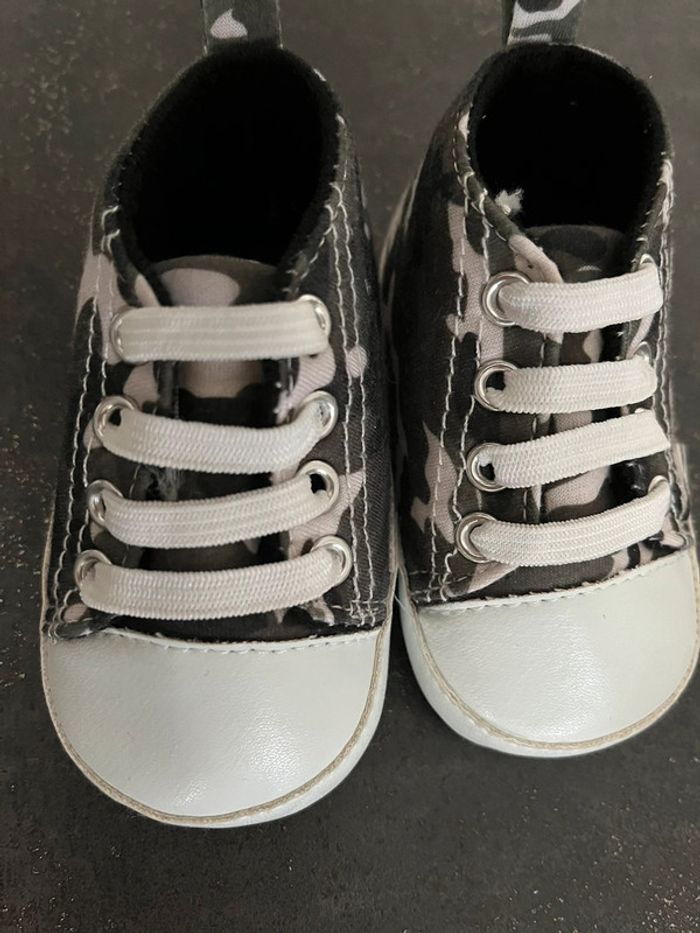 Chaussure - photo numéro 2