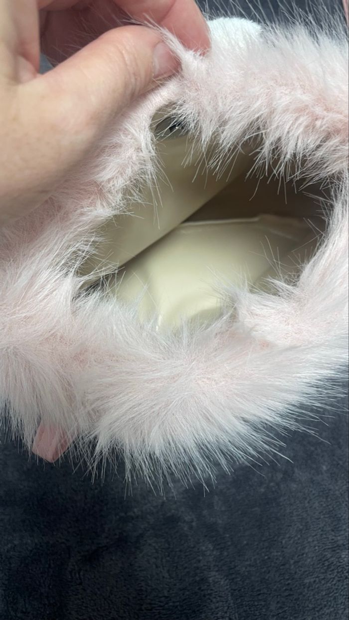 👜 Sac à main peluche rose Hello Kitty - photo numéro 3