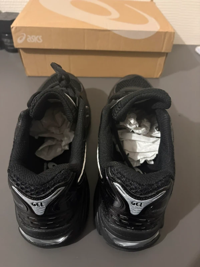 ASICS Gel-Kayano 14 Noir 39.5 - photo numéro 4