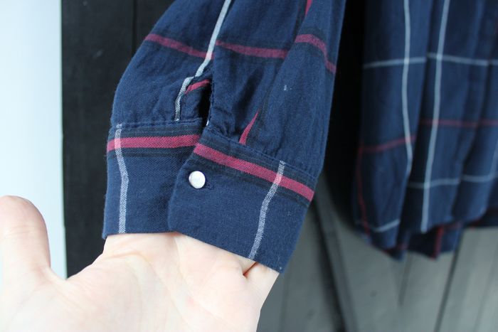 Chemise bleu marine à carreaux - photo numéro 4