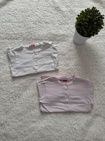 Lot de deux gilet fille