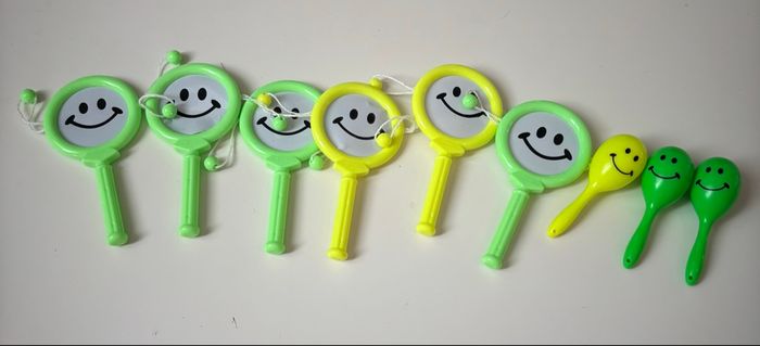 Lot de 70 jouets assortiments enfant fête - photo numéro 7
