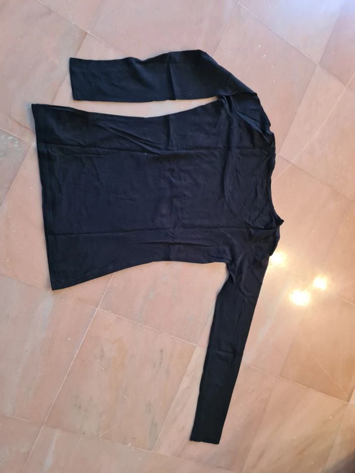 Haut guess - photo numéro 4