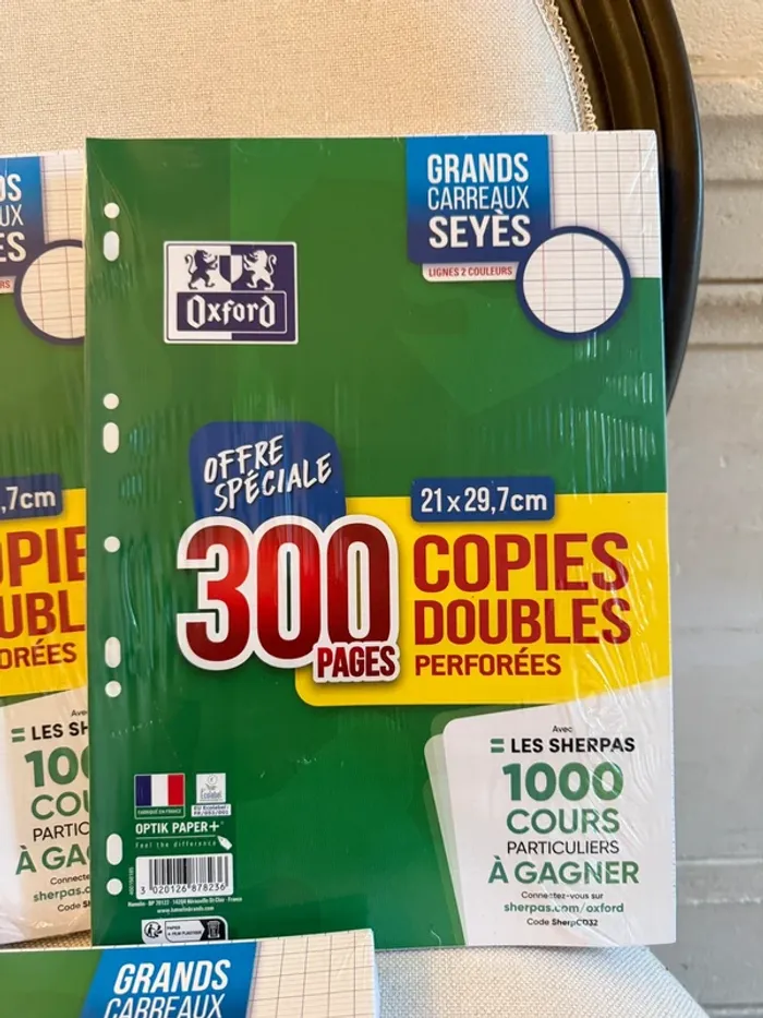 Oxford Grand lot de 900 copies doubles grands carreaux A4 feuilles Seyes fournitures scolaires - photo numéro 2