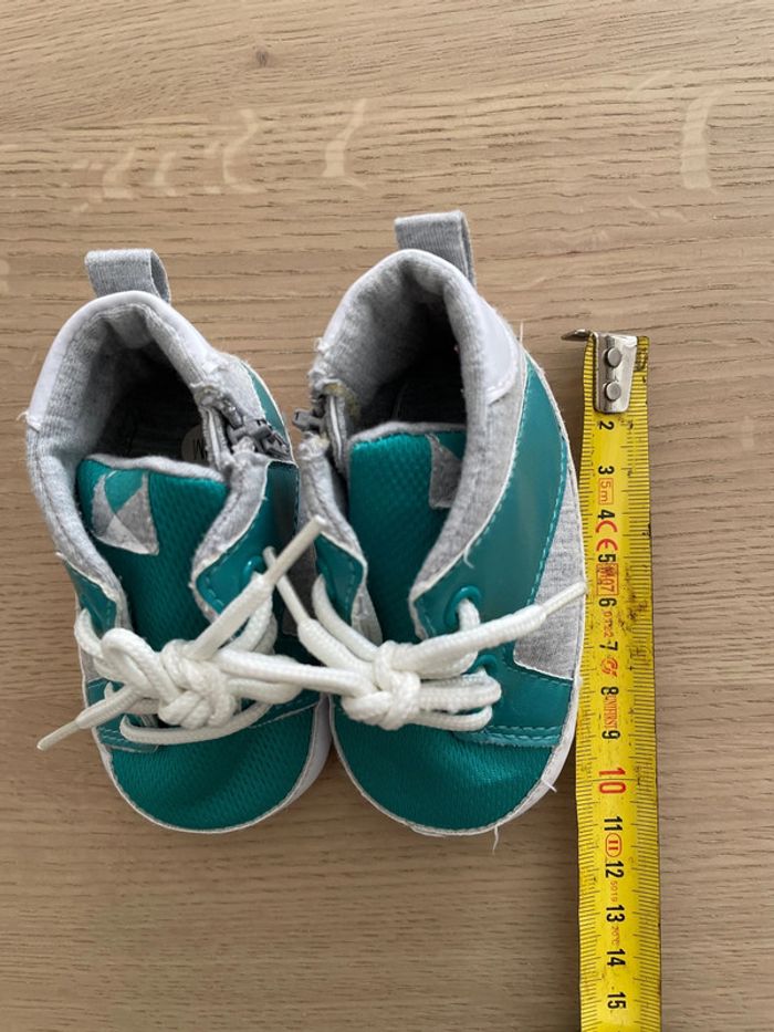 Chaussures bébé souples vert et gris 6/9mois - photo numéro 5