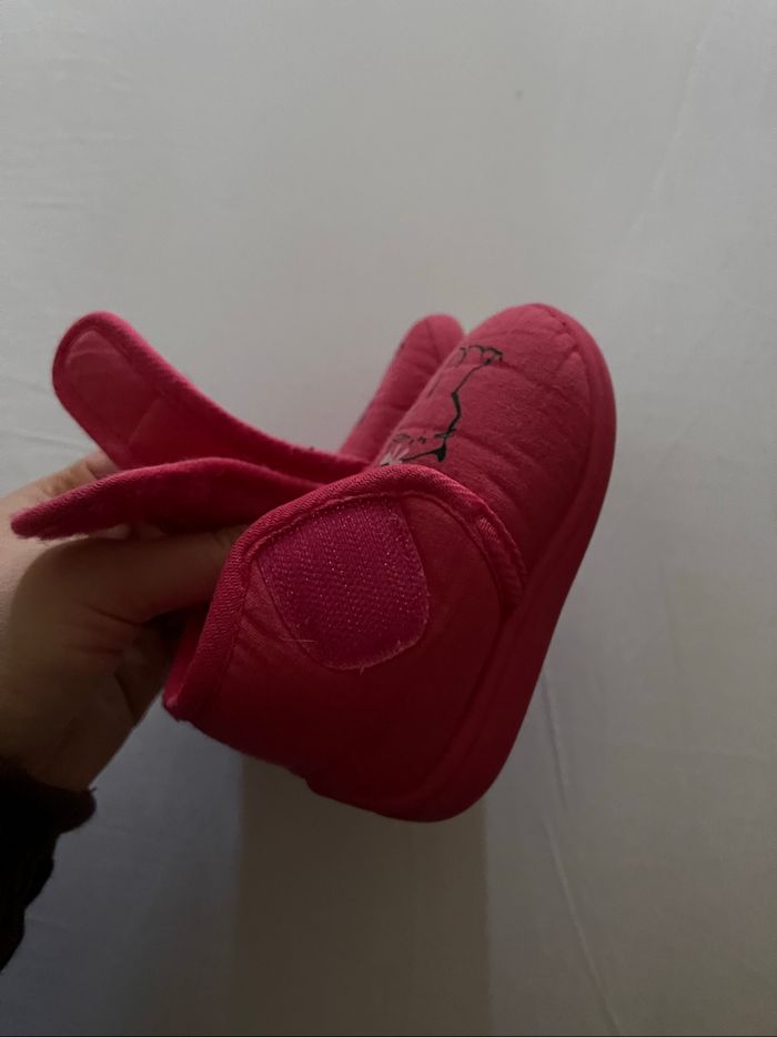 Chaussons rose taille 20 - photo numéro 5