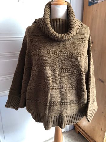 Pull col roulé marron Pull & Bear