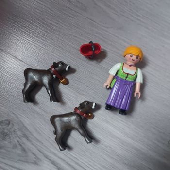 Playmobil 4778 agricultrice avec veaux complet